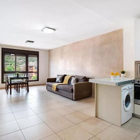 Be Happy 77 Apartment Arona  Exterior foto
