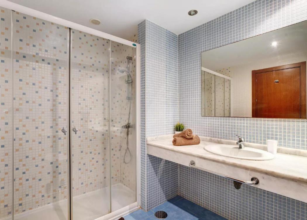 Be Happy 77 Apartment Arona  Exterior foto