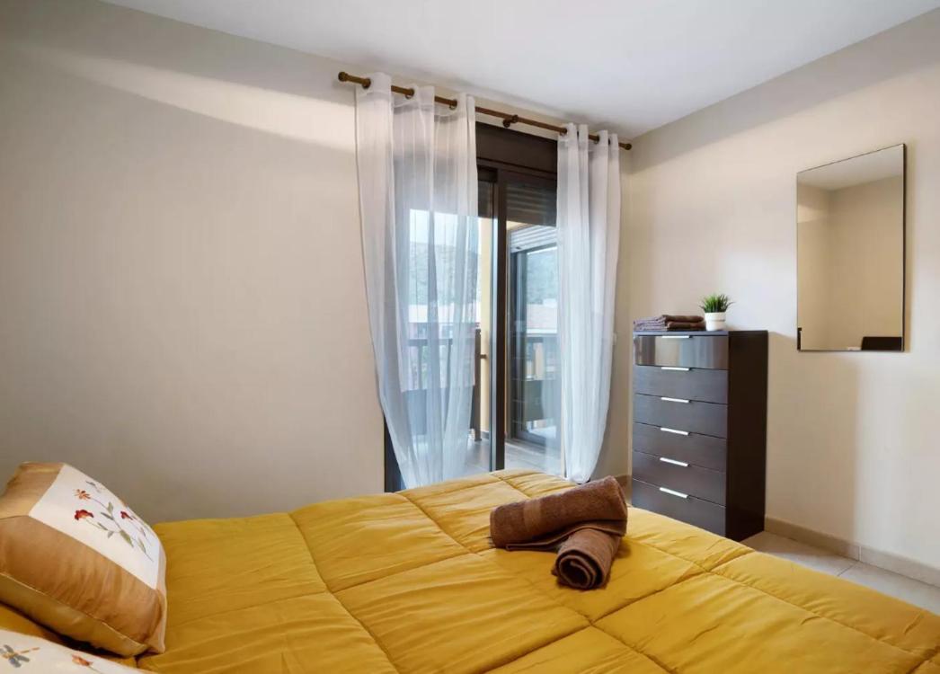 Be Happy 77 Apartment Arona  Exterior foto